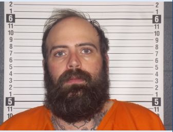 Hancock County Sheriff's Office seek suspect who stabbed a mother and daughter 3.png